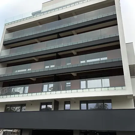 4friendsbrasov K7 * בראשוב