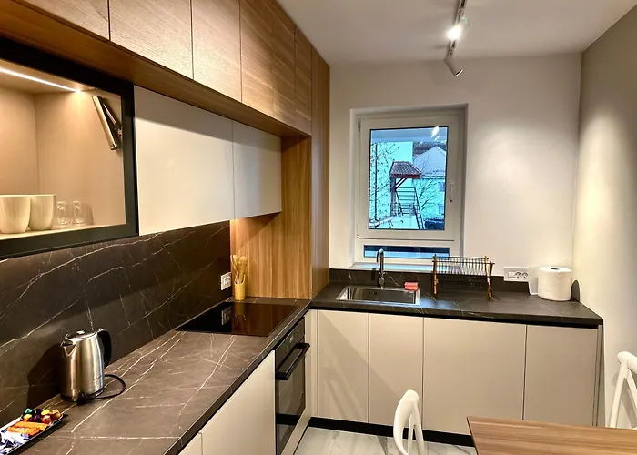 Apartament 4friendsbrasov K7 *